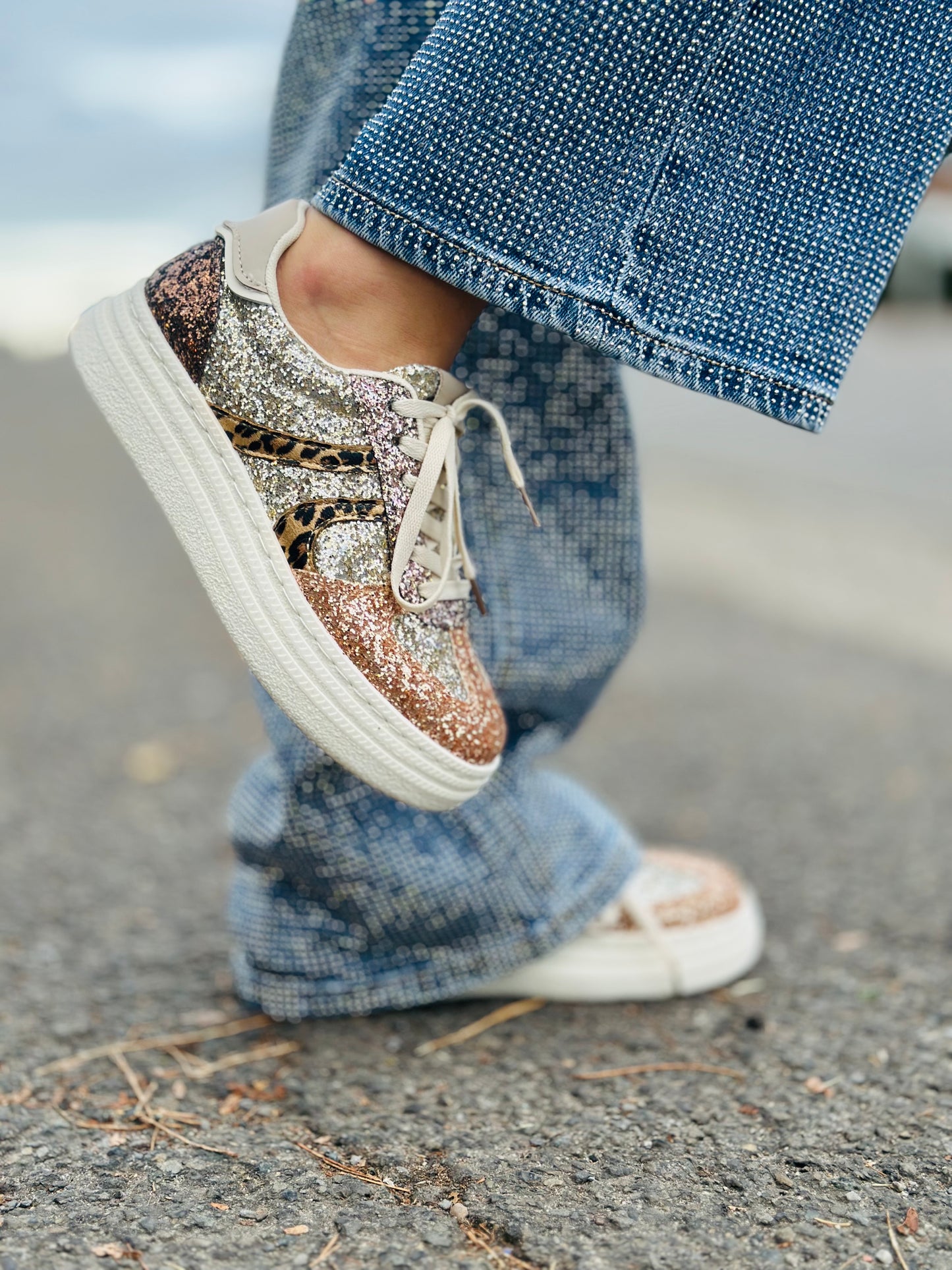 Sneakers « PAILLETTES » LÉOPARD