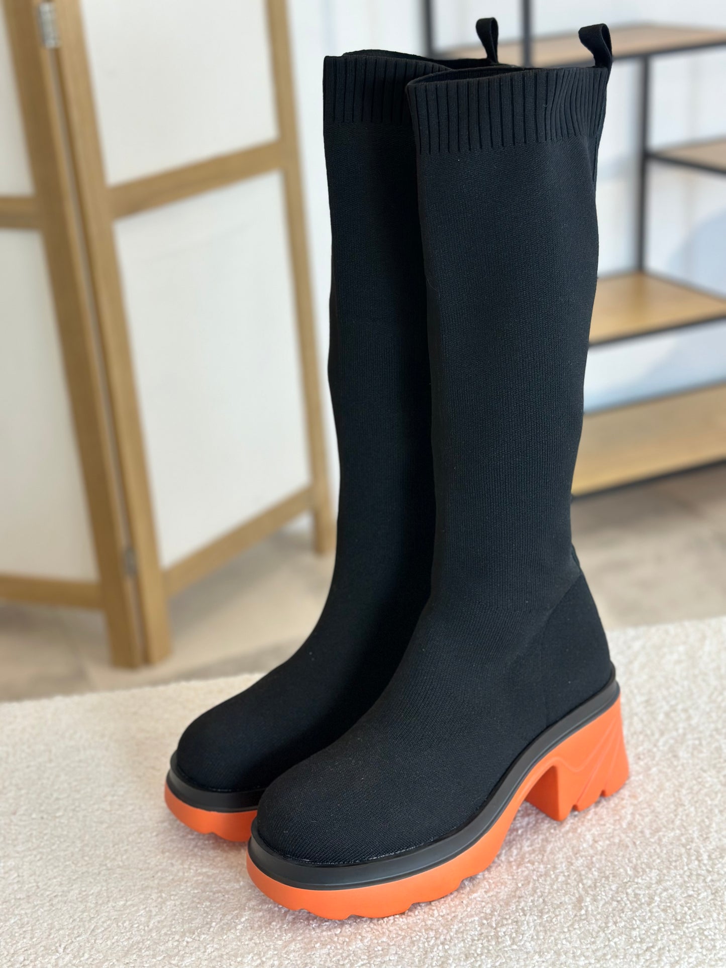 BOTTE NOIR CHAUSSETTES