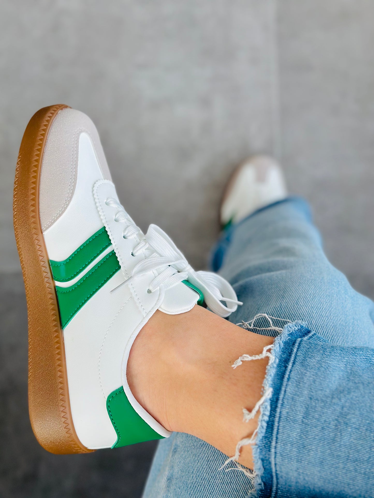 SNEAKERS VERTE